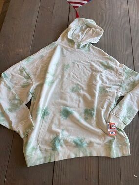 Relaxed Light Green Tie-Dye Hoodie - Women's XL